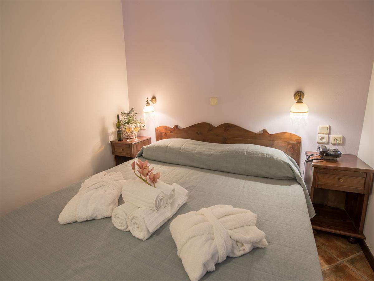 Moongarden Aparthotel Mithimna Eksteriør bilde